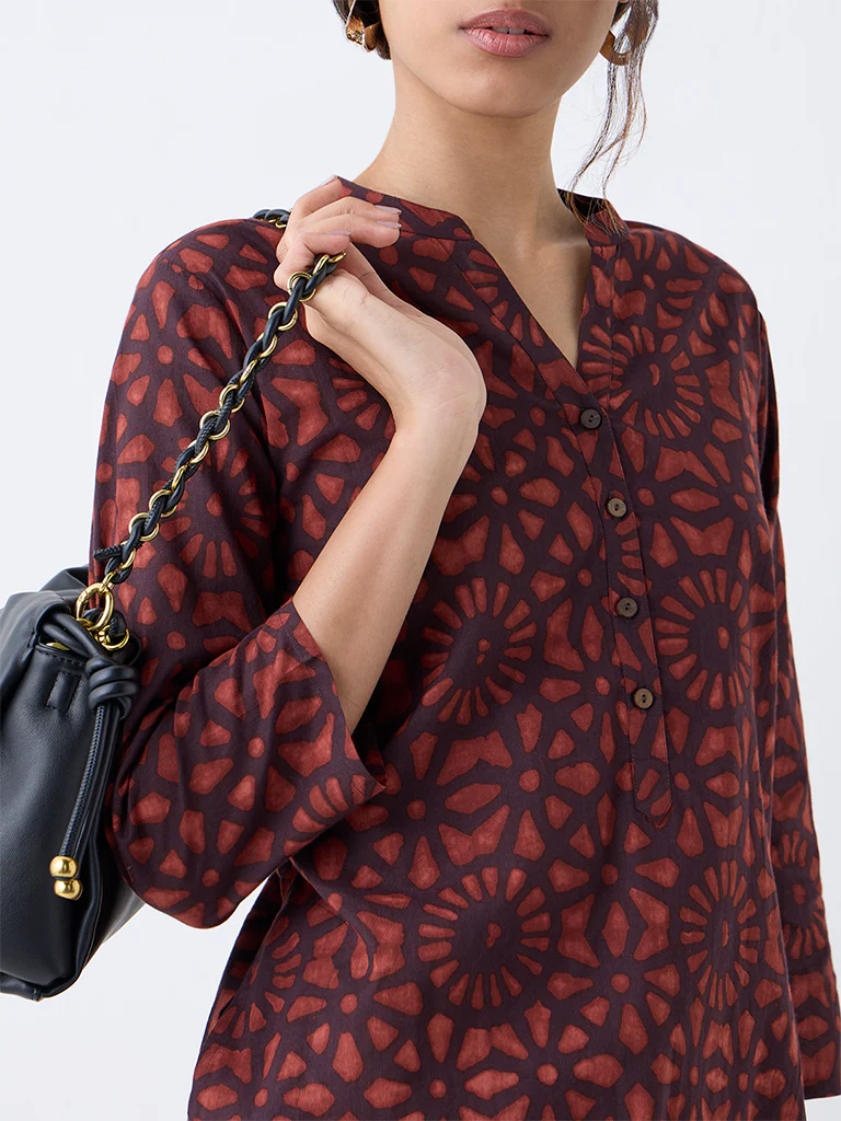 Utsa Rust Geometric Printed Straight Cotton Kurta - Image 3