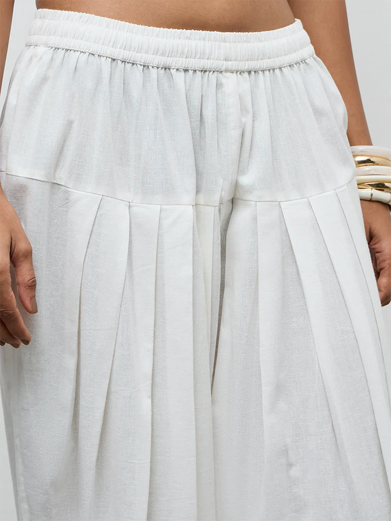 Utsa White Embroidered Cotton-Blend Farshi Pants - Image 3