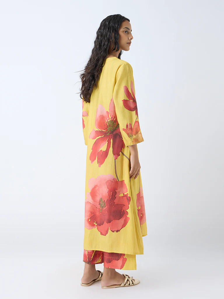 Utsa Yellow Floral Detailed A-Line Kurta - Image 4