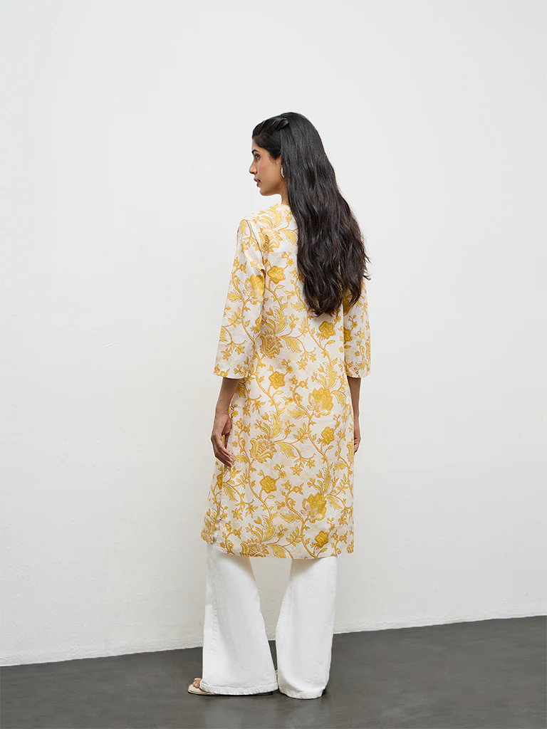 Utsa Yellow Floral Printed Cotton Straight Kurta - Image 4