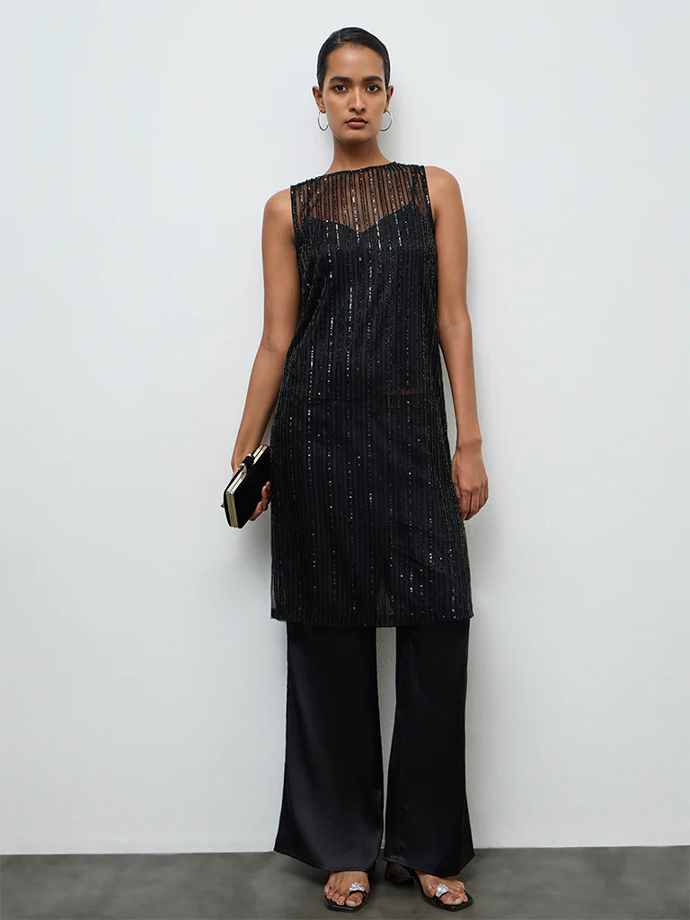 Vark Black Embellished Straight Ethnic Set with a Camisole
