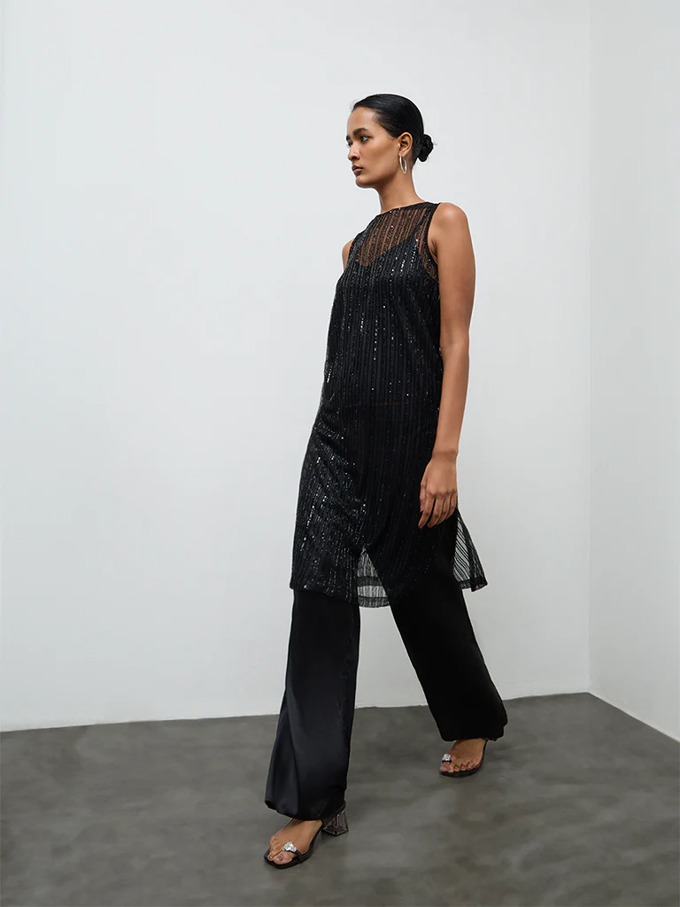 Vark Black Embellished Straight Ethnic Set with a Camisole - Image 2