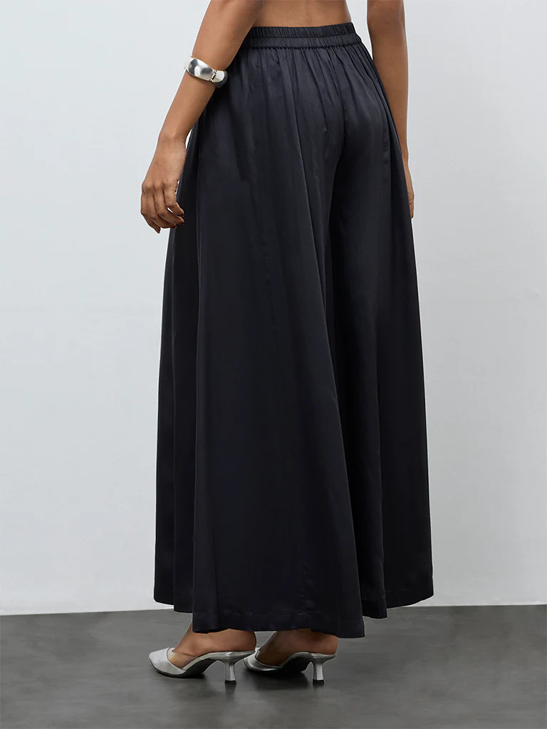 Vark Black Flared Palazzos - Image 4