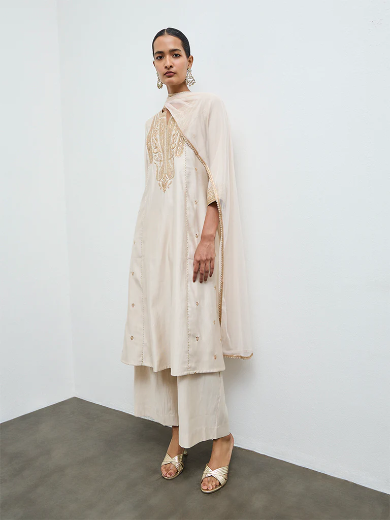 Vark Off-White Embellished A-Line Ethnic Set - Image 2