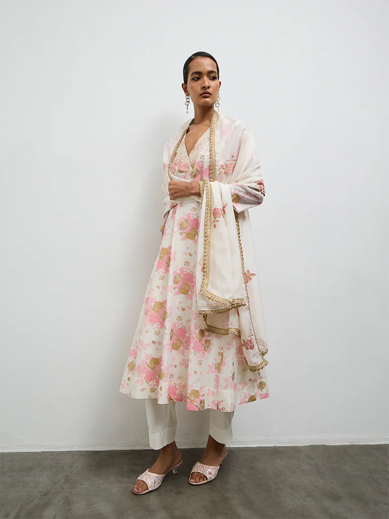 Vark Off-White Floral Printed A-Line Cotton-Blend Ethnic Set - Image 2