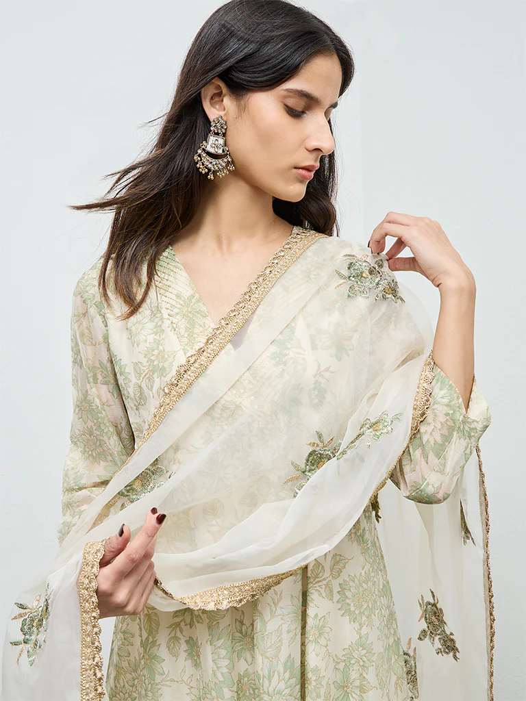 Vark Off-White Floral Printed Cotton-Blend A-Line Ethnic Set - Image 3
