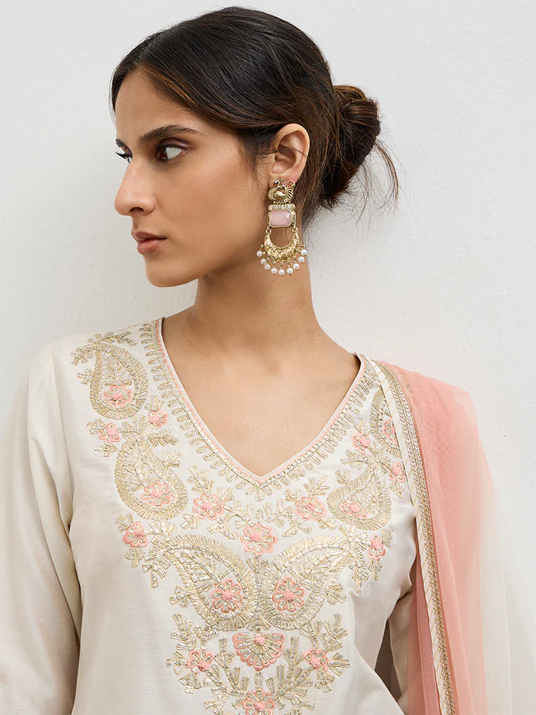 Vark Off-White Paisley Embroidered Ethnic Set - Image 3