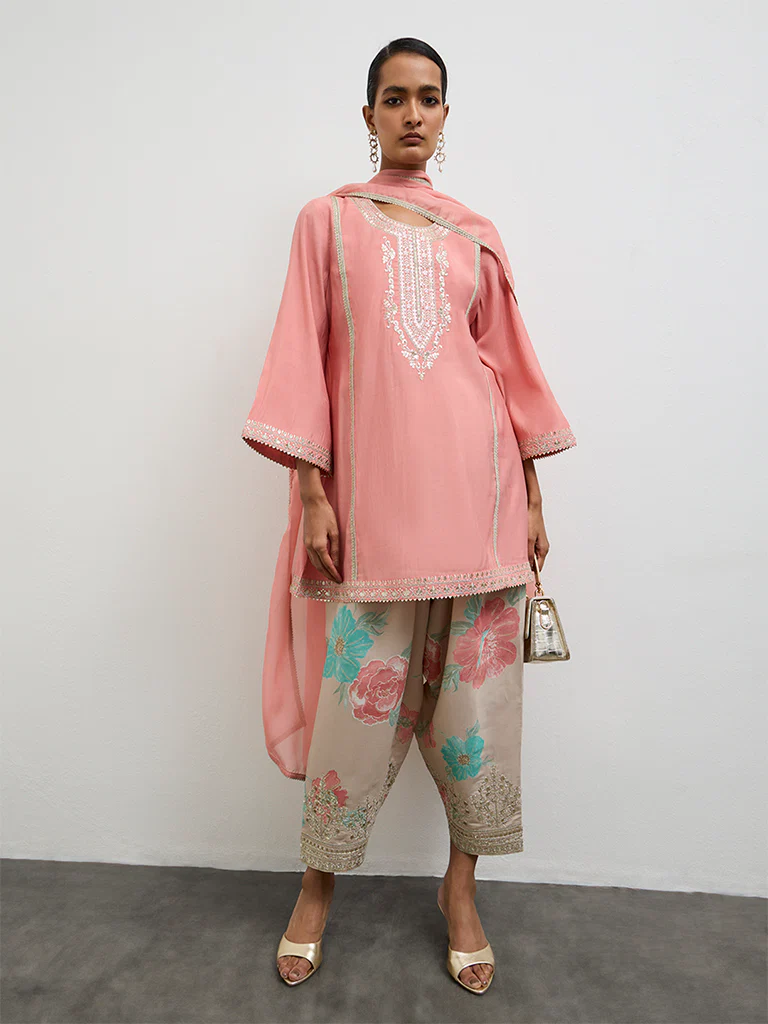 Vark Peach Floral Printed A-Line Ethnic Set