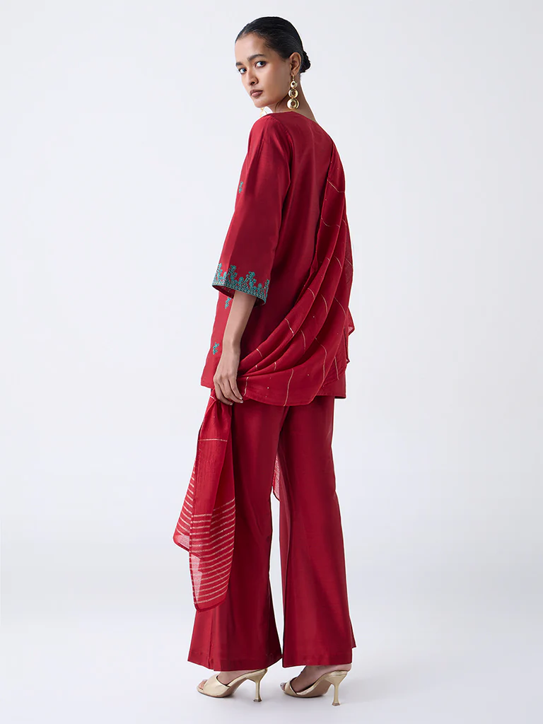 Vark Red Floral Embroidered A-Line Ethnic Set - Image 4