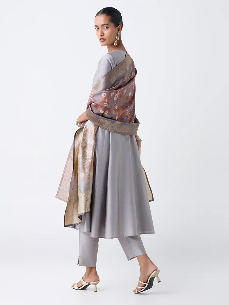 Vark Silver Anarkali Ethnic Set - Image 4