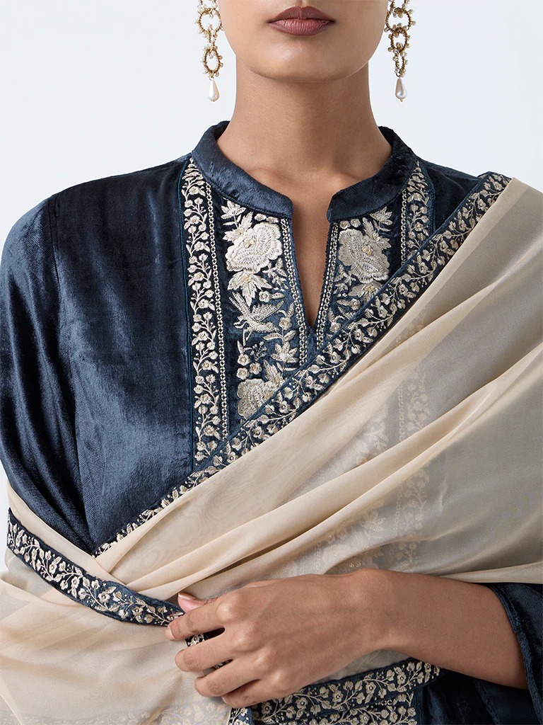 Vark Teal Floral Embroidered Velvet Straight Ethnic Set - Image 4