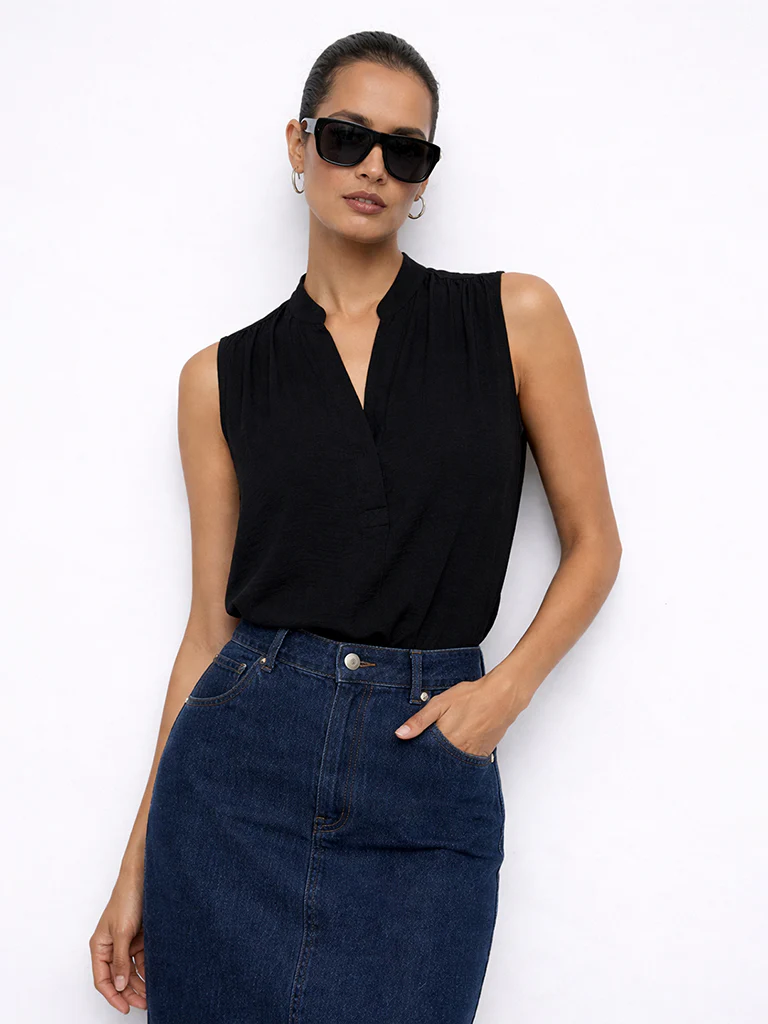 Wardrobe Black Crinkle Blouse - Image 2