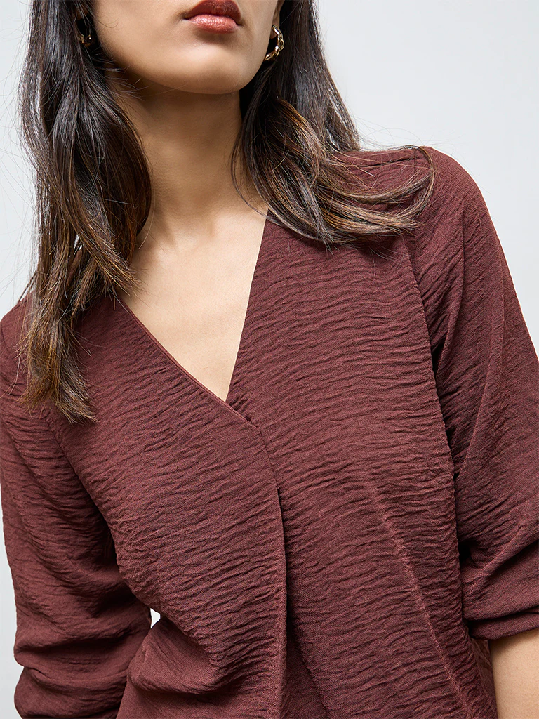 Wardrobe Brown Crinkle-Texture Blouse - Image 3