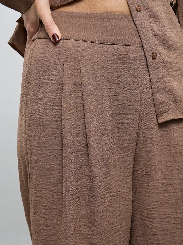 Wardrobe Brown Crinkle-Textured High-Rise Trousers - Image 3