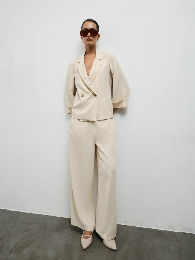 Wardrobe Cream Solid Blazer - Image 2