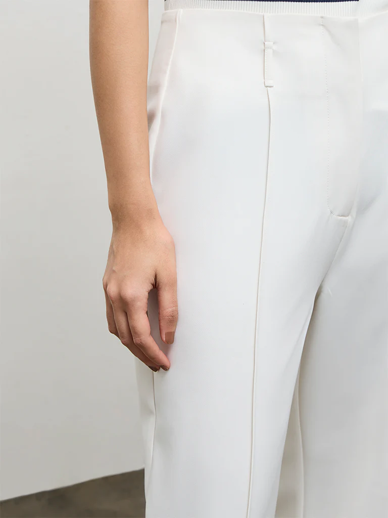 Wardrobe Ivory High-Rise Trousers with a Belt - Image 3