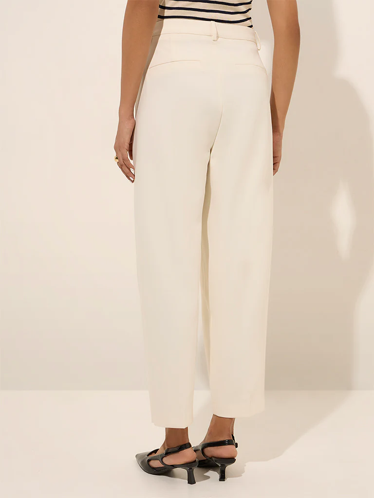 Wardrobe White High-Rise Trousers - Image 5