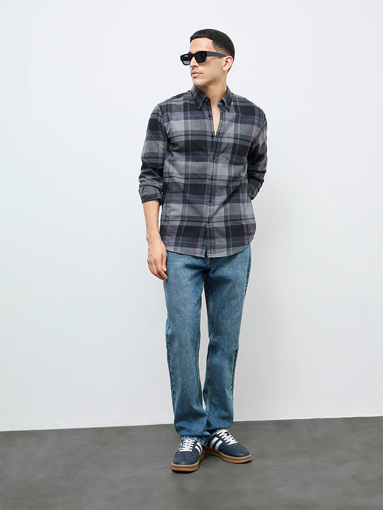 WES Casuals Black Check Relaxed-Fit Cotton Shirt - Image 2