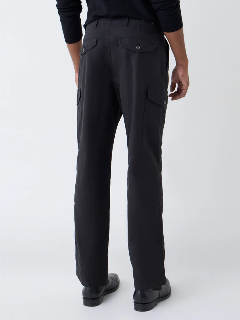 WES Casuals Black Relaxed-Fit Cotton-Blend Trousers - Image 5