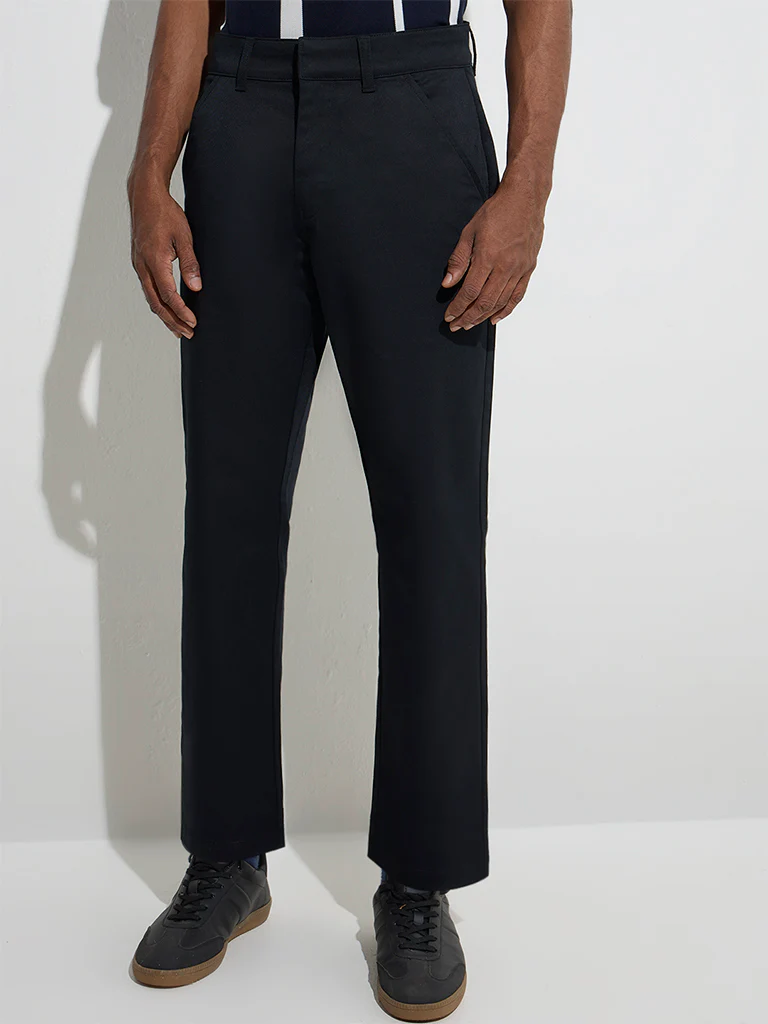 WES Casuals Black Relaxed-Fit Mid-Rise Cotton-Blend Trousers - Image 3