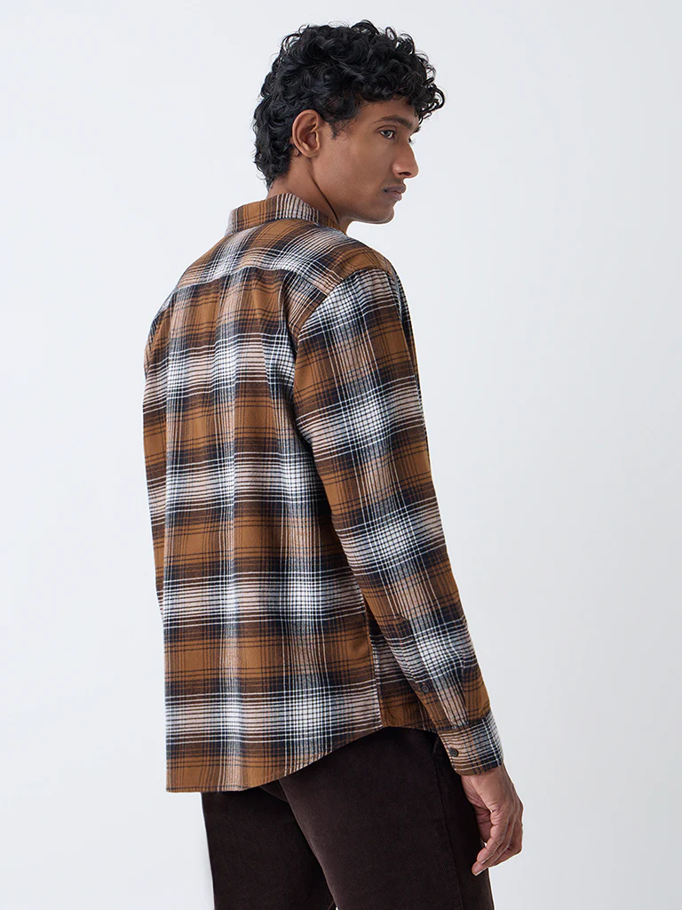 WES Casuals Brown Checkered Relaxed-Fit Cotton Shirt - Image 4