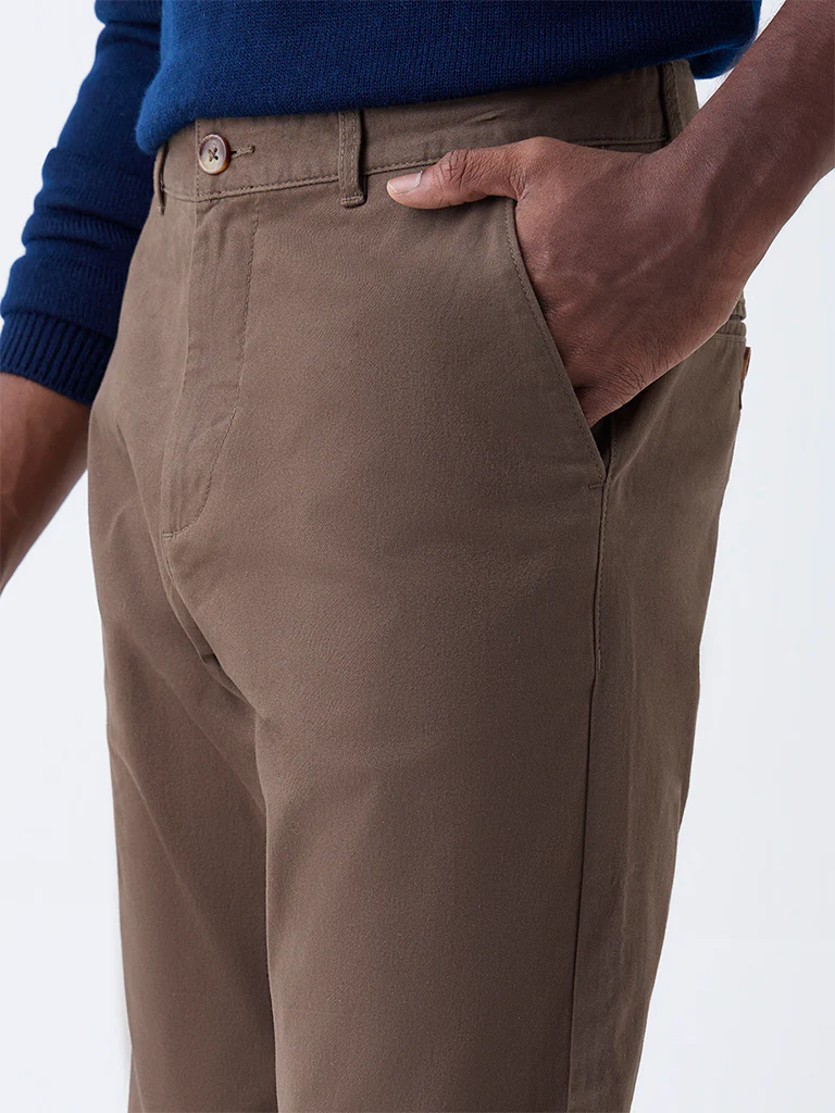WES Casuals Brown Relaxed-Fit Mid-Rise Cotton-Blend Chinos - Image 4