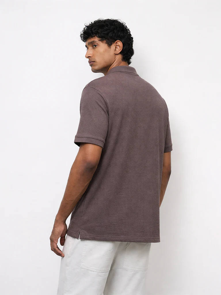 WES Casuals Brown Seersucker Textured Relaxed-Fit Cotton-Blend Polo T-Shirt - Image 5