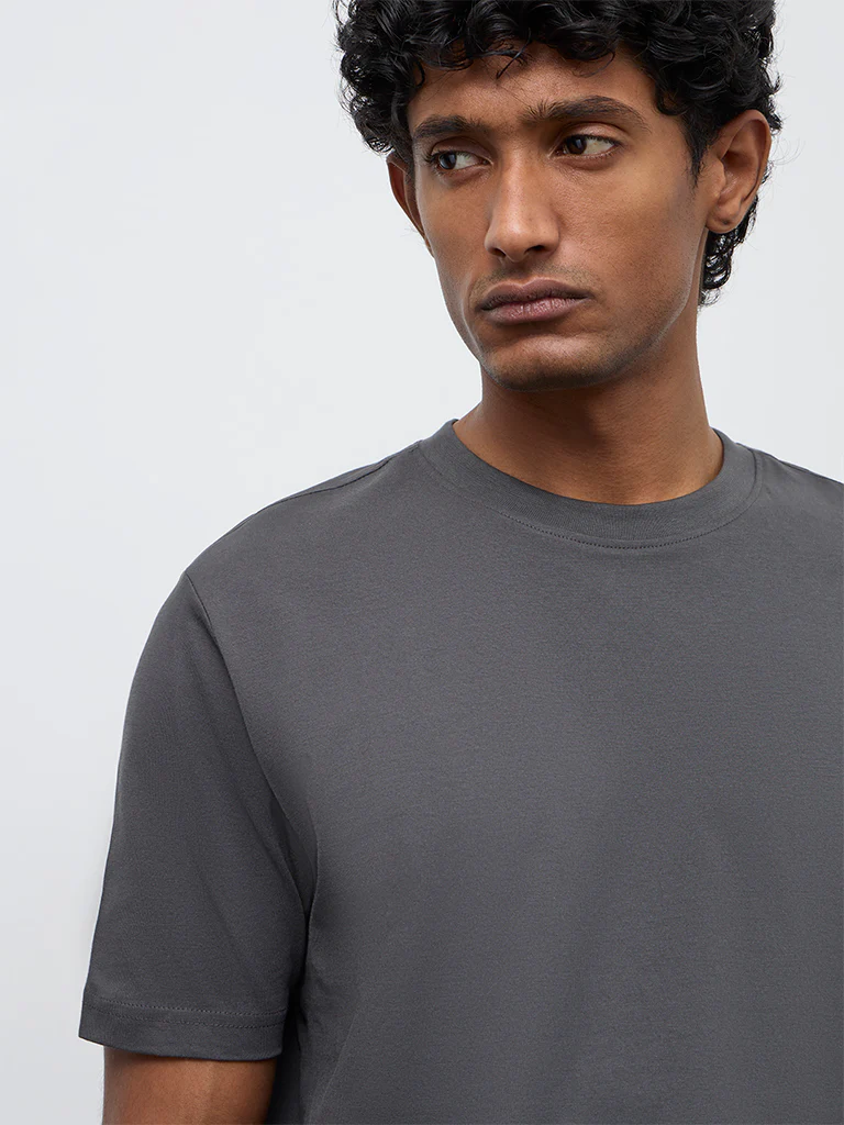 WES Casuals Charcoal Slim-Fit Cotton T-Shirt - Image 4