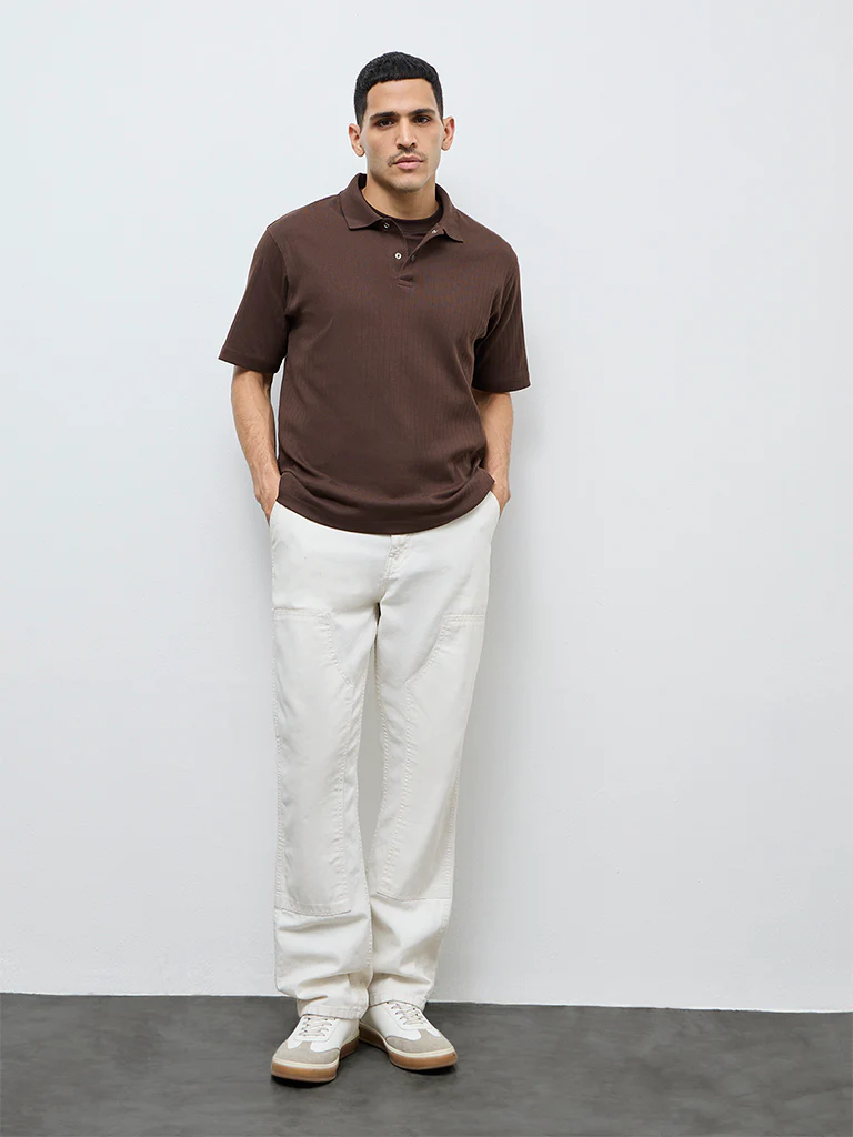 WES Casuals Dark Brown Textured Slim-Fit T-Shirt - Image 3