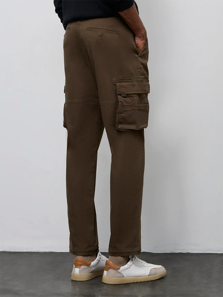 WES Casuals Dark Olive Relaxed-Fit Mid-Rise Cotton Cargo Pants - Image 5