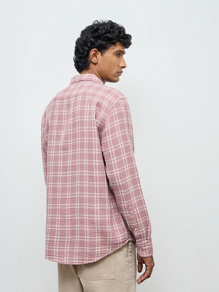 WES Casuals Dusty Pink Checks Relaxed-Fit Cotton Shirt - Image 5