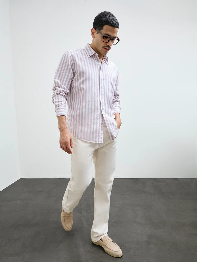 WES Casuals Dusty Pink Relaxed-Fit Cotton-Blend Shirt - Image 2