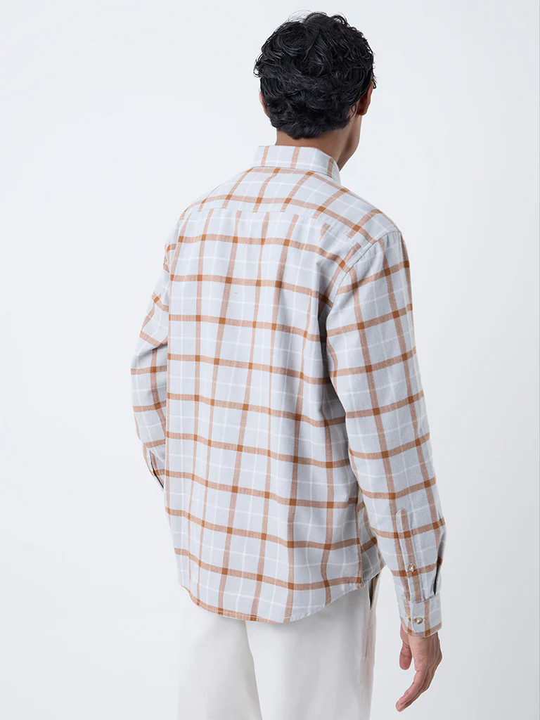 WES Casuals Grey Checkered Relaxed-Fit Cotton-Blend Shirt - Image 4