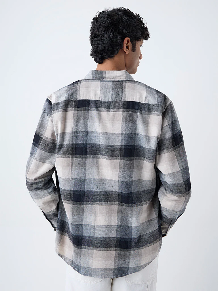 WES Casuals Grey Checks Printed Relaxed-Fit Cotton-Blend Shirt - Image 4