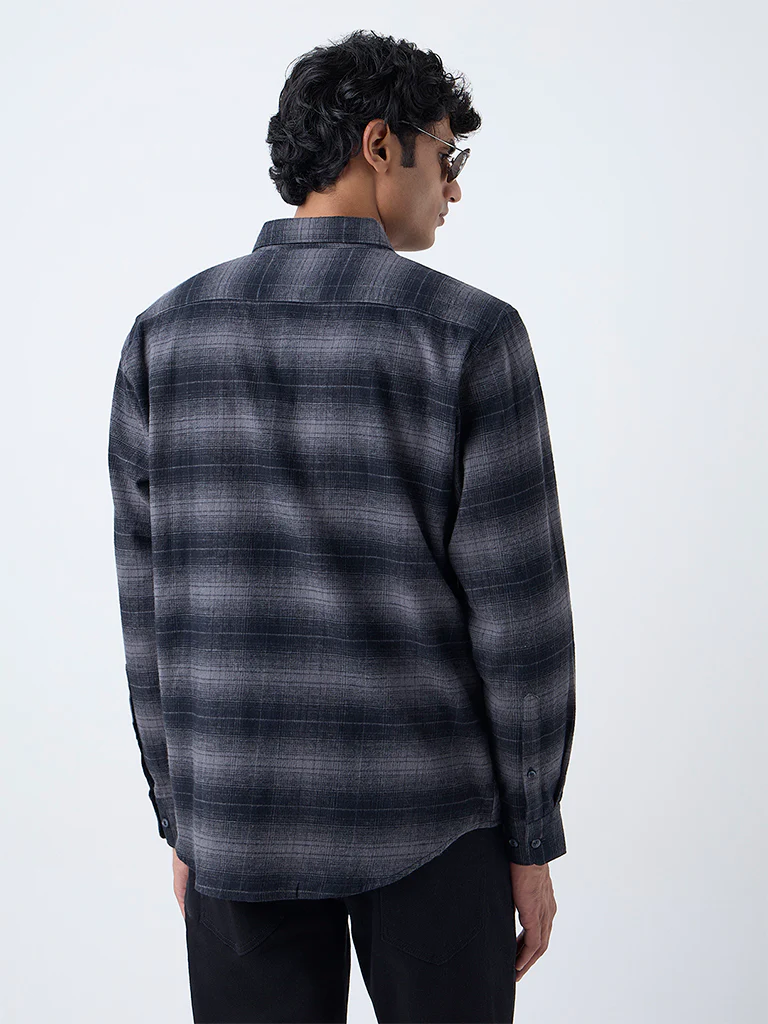 WES Casuals Grey Checks Relaxed-Fit Cotton-Blend Shirt - Image 4
