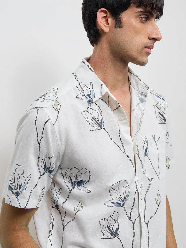 WES Casuals Off-White Floral Relaxed-Fit Cotton-Blend Shirt - Image 3