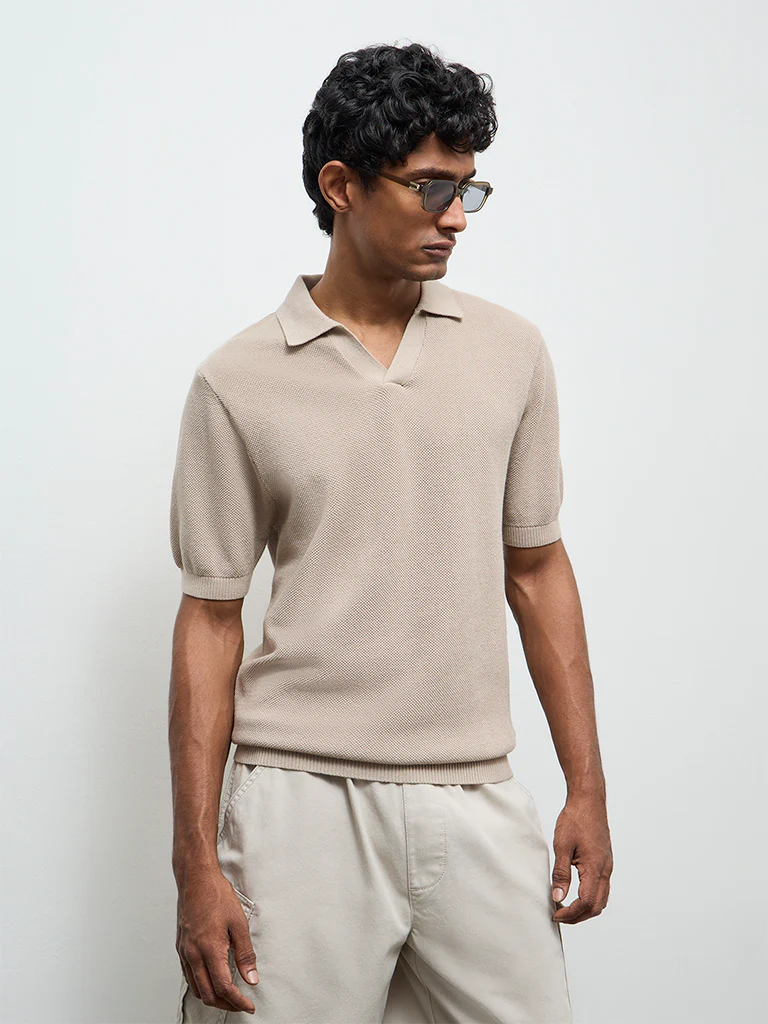 WES Casuals Off-White Knit Relaxed-Fit Cotton T-Shirt - Image 2