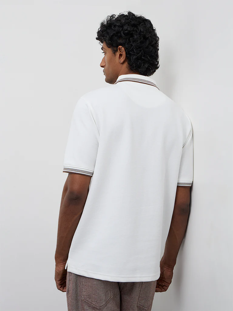 WES Casuals Off-White Relaxed-Fit Quarter-Zip Polo T-Shirt - Image 5