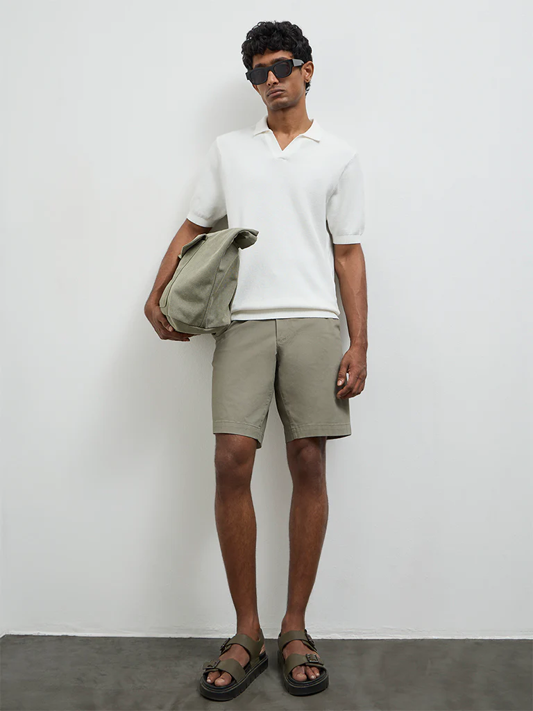 WES Casuals Off-White Solid Relaxed-Fit T-Shirt - Image 2