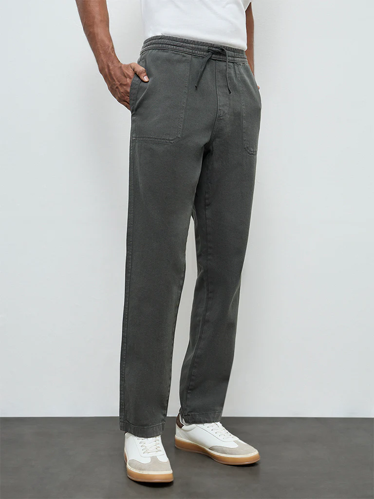 WES Casuals Olive Solid Relaxed-Fit Mid-Rise Cotton Chinos - Image 3