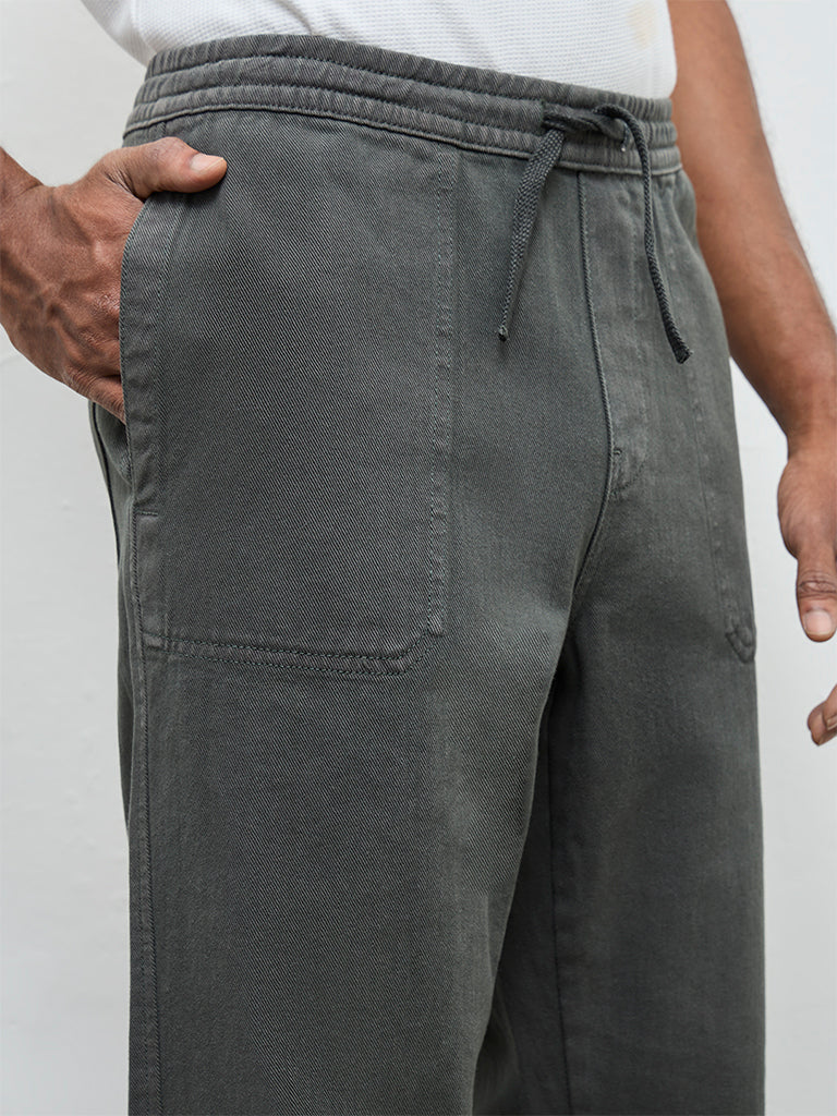 WES Casuals Olive Solid Relaxed-Fit Mid-Rise Cotton Chinos - Image 4