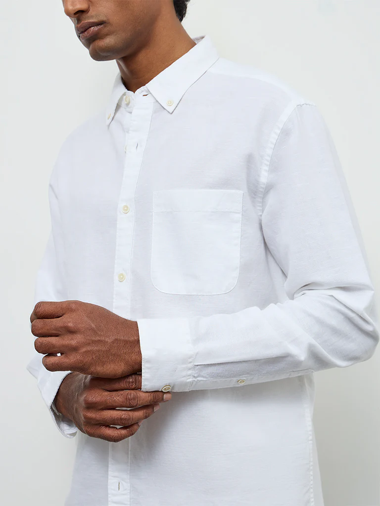 WES Casuals White Relaxed-Fit Cotton-Blend Shirt - Image 3