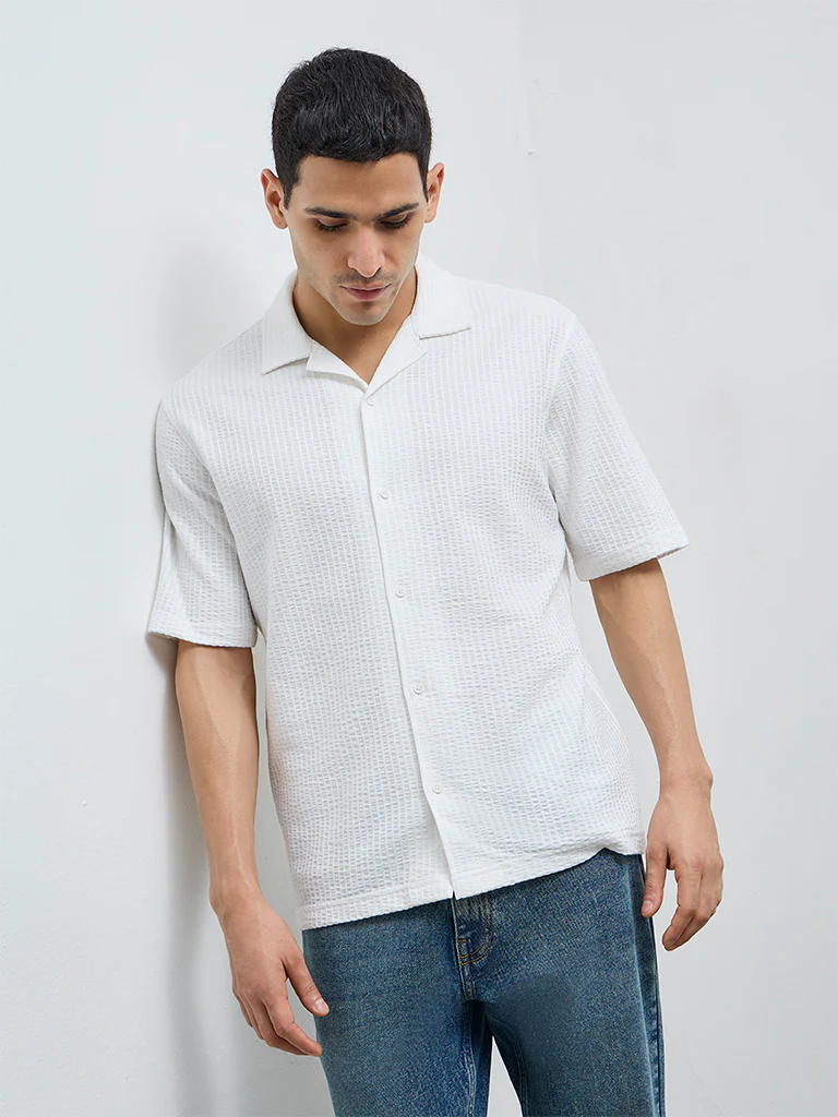 WES Casuals White Seersucker Striped Relaxed-Fit Shirt - Image 3