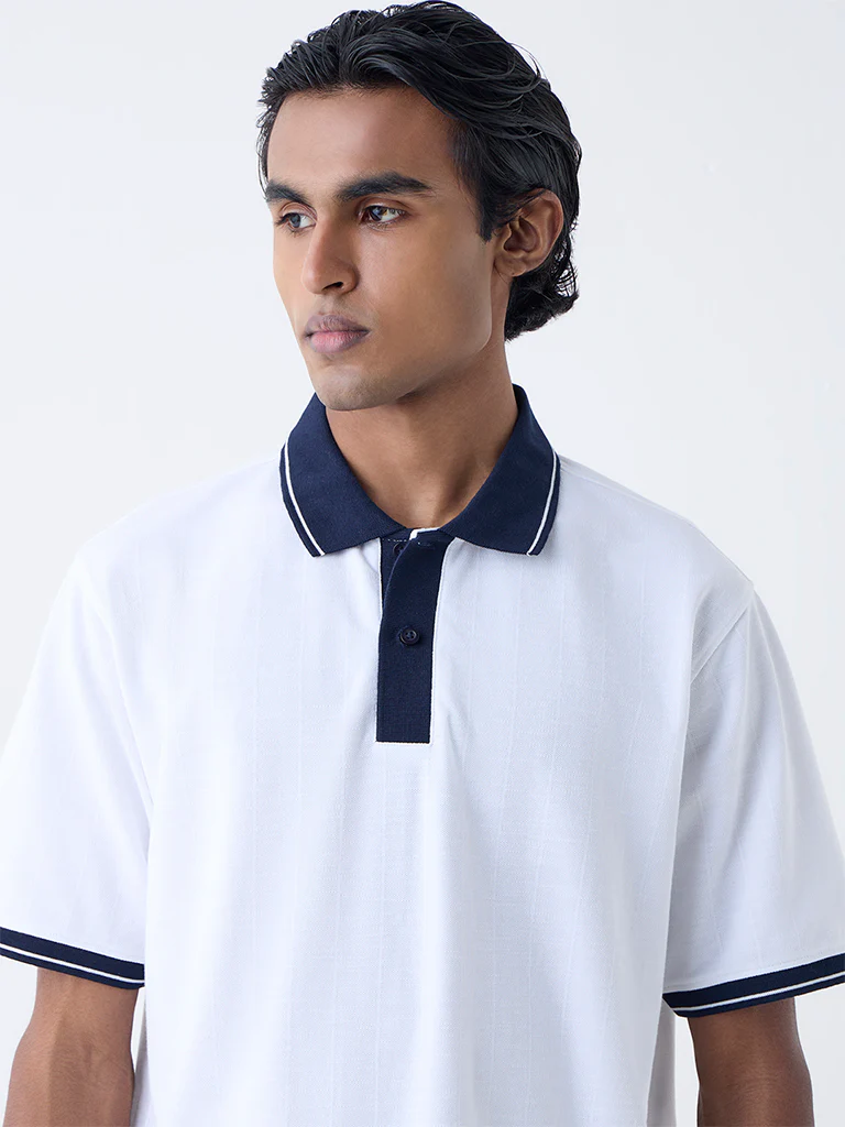 WES Casuals White Self Relaxed-Fit Cotton-Blend Polo T-Shirt - Image 4