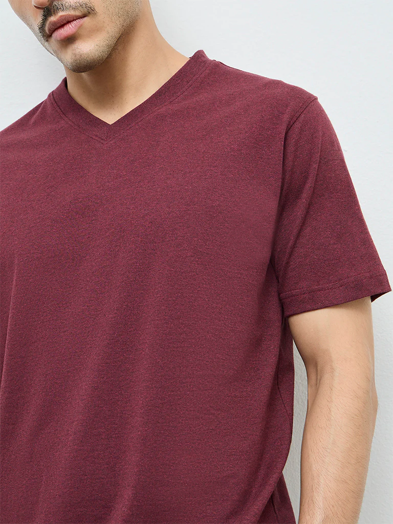WES Casuals Wine Slim-Fit Cotton T-Shirt - Image 4