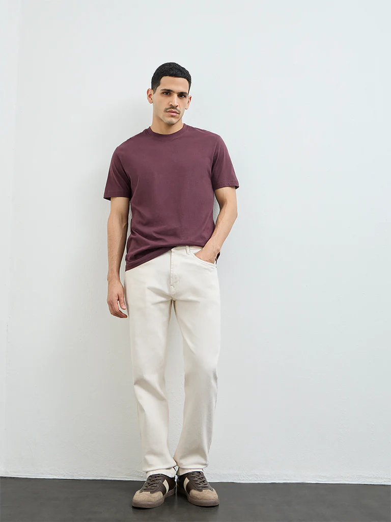 WES Casuals Wine Solid Slim-Fit Cotton T-Shirt