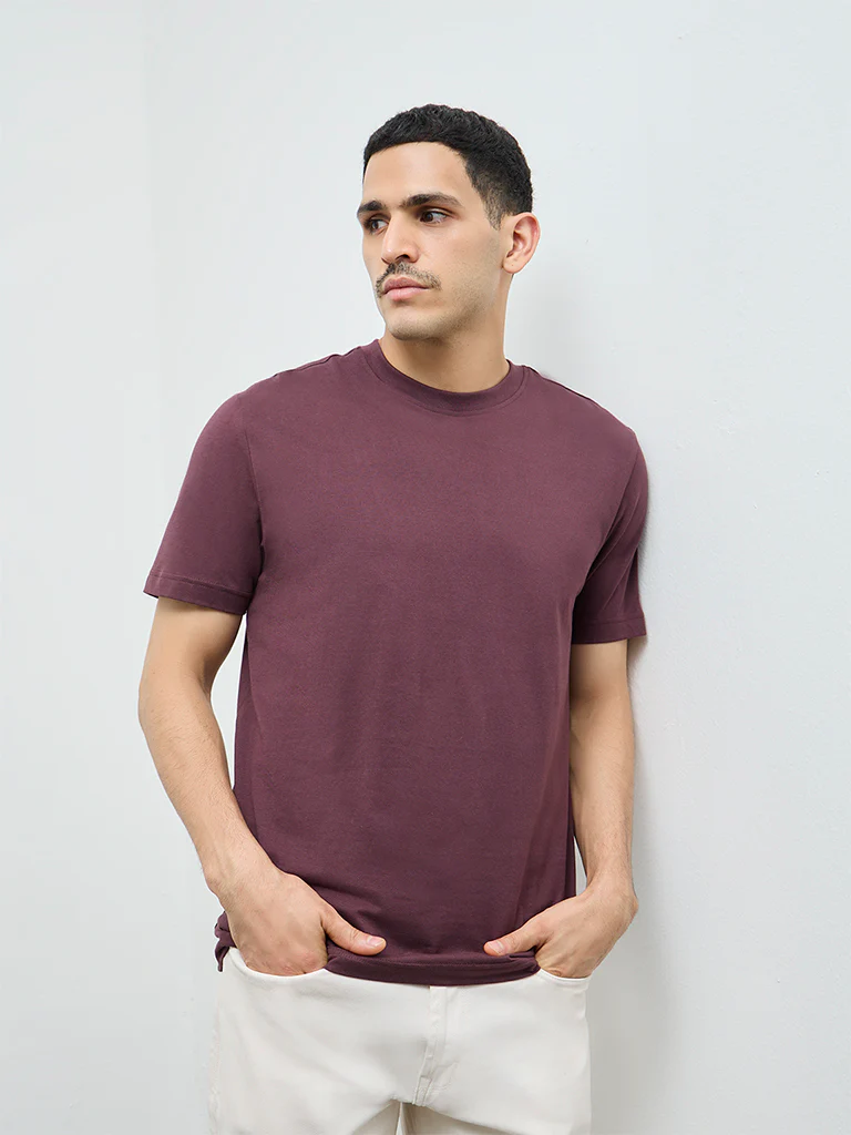 WES Casuals Wine Solid Slim-Fit Cotton T-Shirt - Image 3