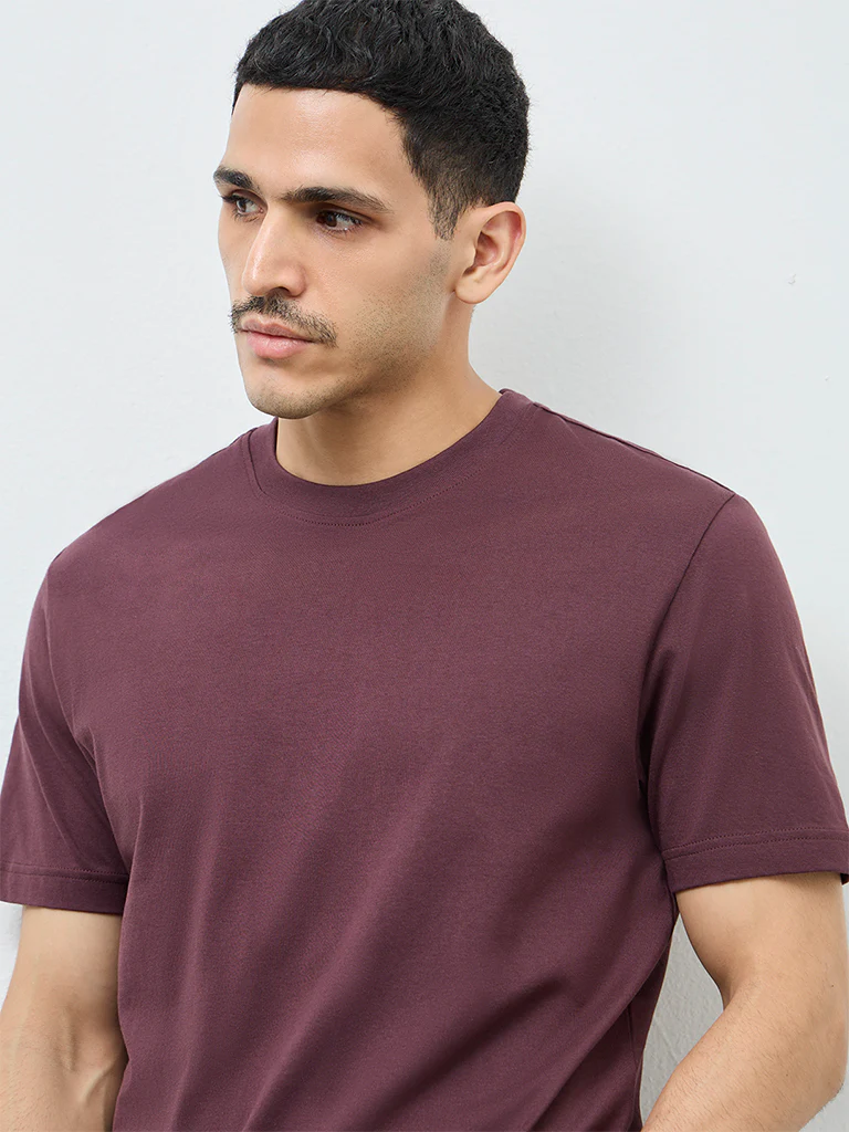 WES Casuals Wine Solid Slim-Fit Cotton T-Shirt - Image 4