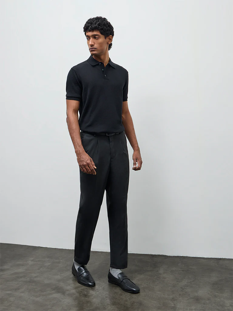 WES Formals Black Knit-Textured Relaxed-Fit Polo T-Shirt - Image 3