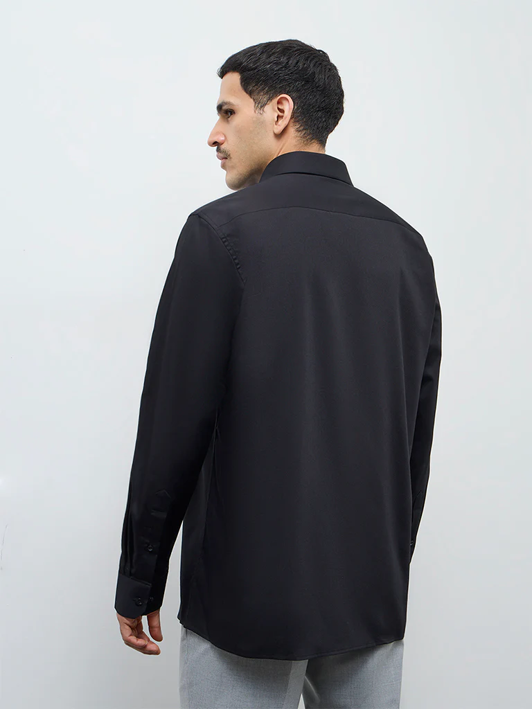 WES Formals Black Solid Relaxed-Fit Cotton Shirt - Image 5
